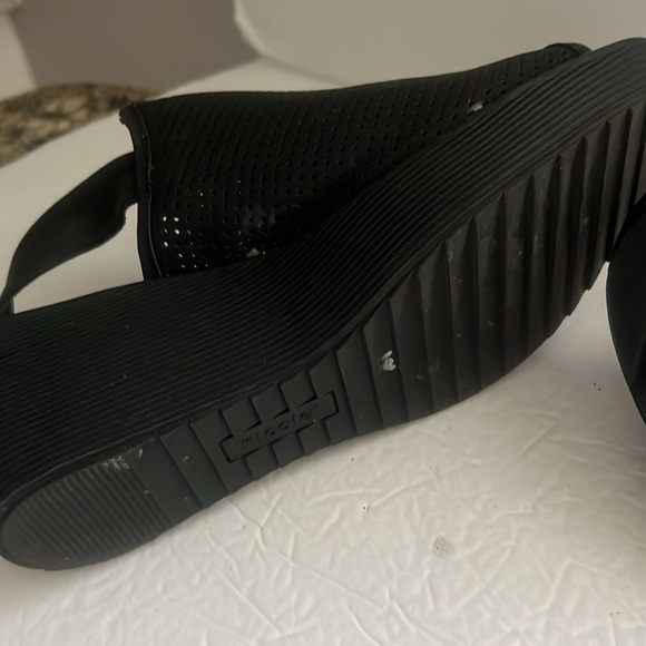 Nicole wedge, used. - Picture 9 of 10